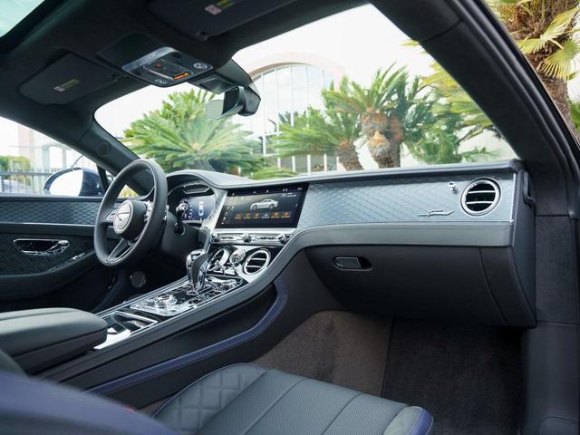 Photo of 2024 Dark Sapphire Bentley Continental GT