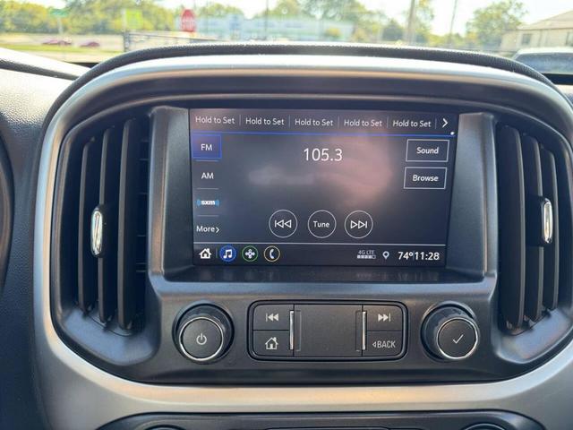 Photo of 2022 Summit White Chevrolet Colorado