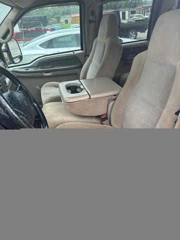 Photo of 2002 Gold Ford F-350