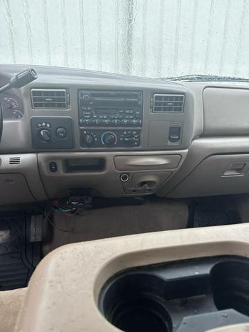 Photo of 2002 Gold Ford F-350