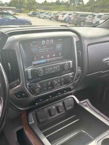 Photo of 2015 Gray Chevrolet Silverado 1500