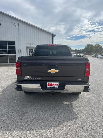 Photo of 2015 Gray Chevrolet Silverado 1500