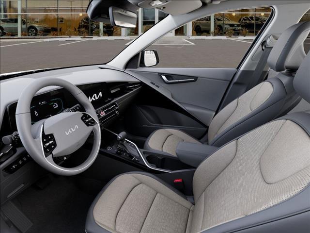 Photo of 2025 Aurora Black Kia Niro