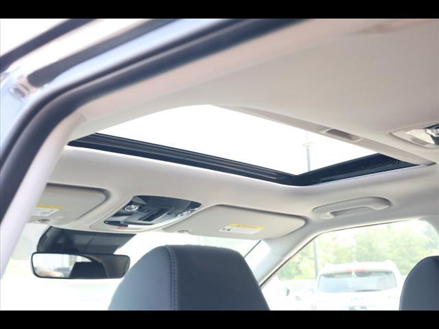 Photo of 2024 Gravity Gray Kia Seltos