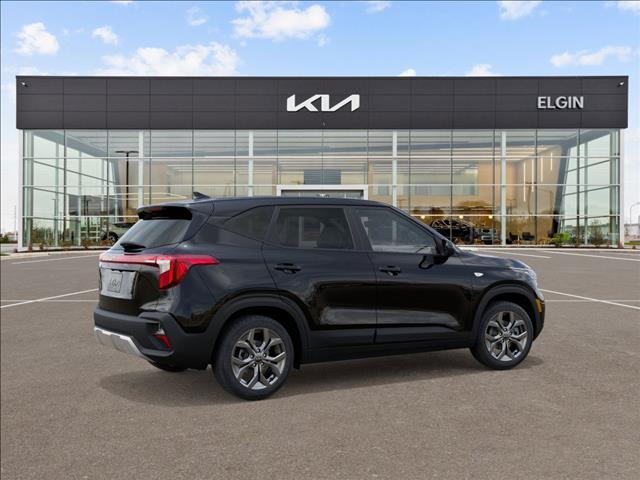 Photo of 2026 Fusion Black Kia Seltos