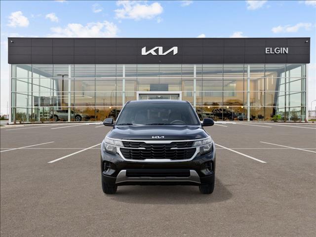 Photo of 2026 Fusion Black Kia Seltos
