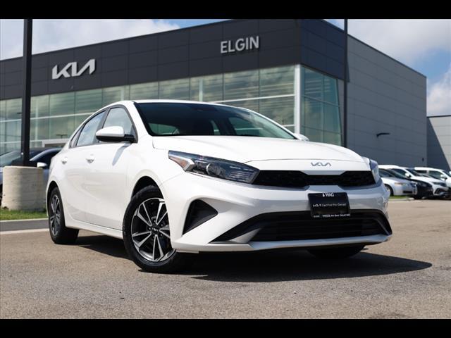 Photo of 2023 Snow White Kia Forte