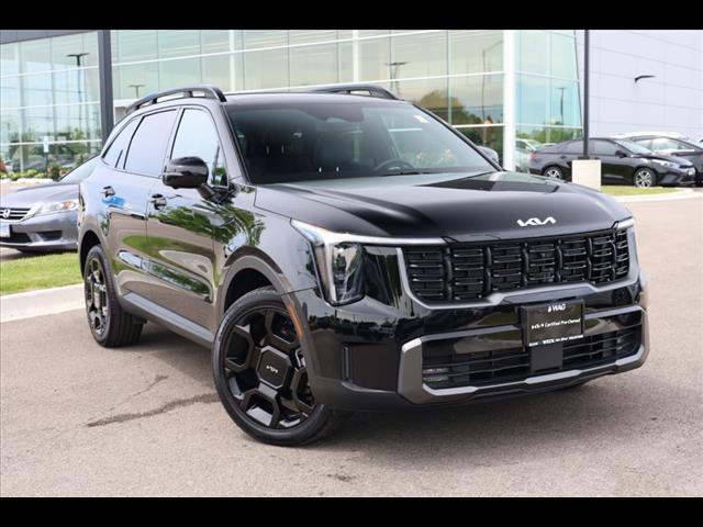 Photo of 2024 Ebony Black Kia Sorento
