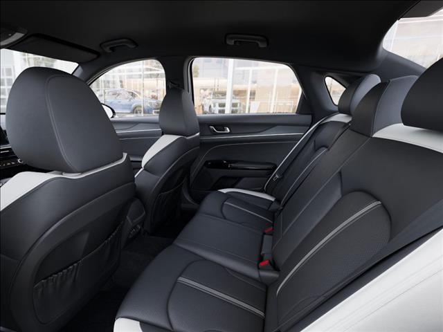 Photo of 2026 Wolf Gray Kia K5