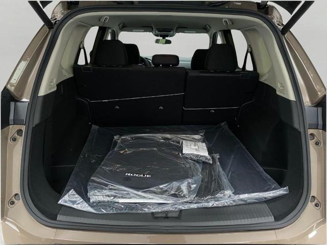 Photo of 2025 Baja Storm Nissan Rogue