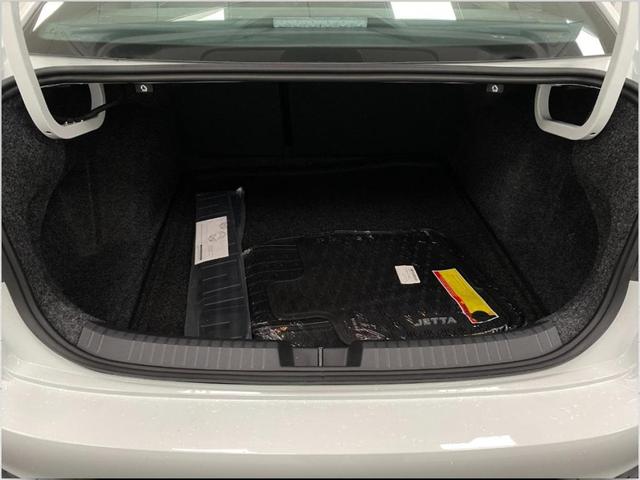 Photo of 2025 Pure White Volkswagen Jetta