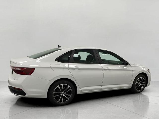 Photo of 2025 Pure White Volkswagen Jetta