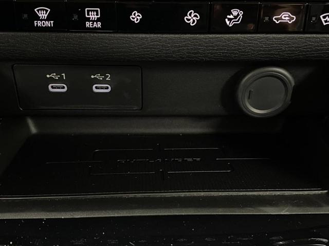 Photo of 2025 White Diamond Mitsubishi Outlander