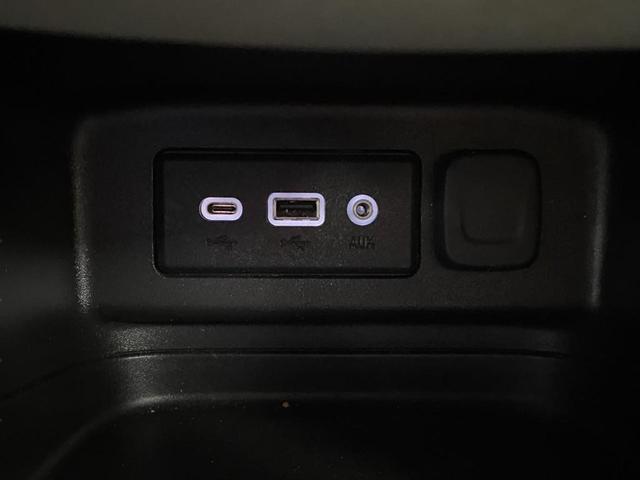 Photo of 2020 Summit White Chevrolet Equinox
