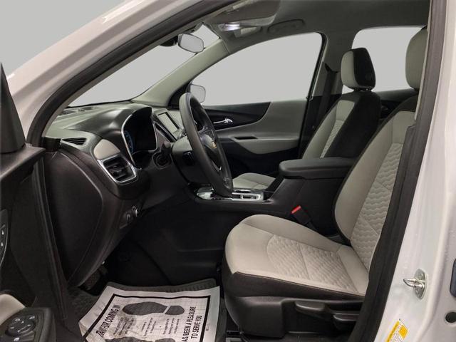 Photo of 2020 Summit White Chevrolet Equinox