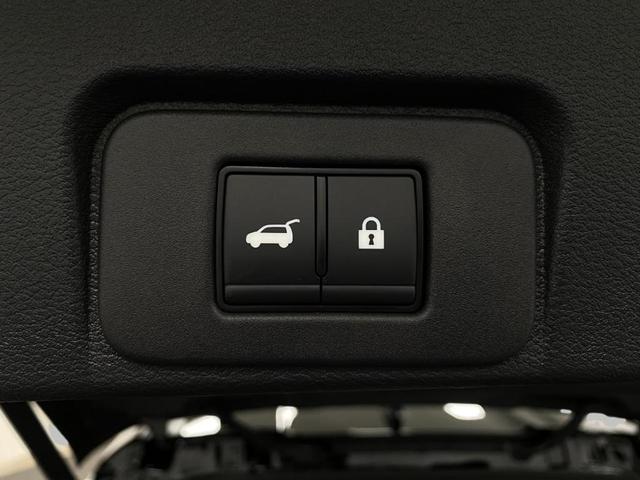 Photo of 2026 Black Nissan Rogue