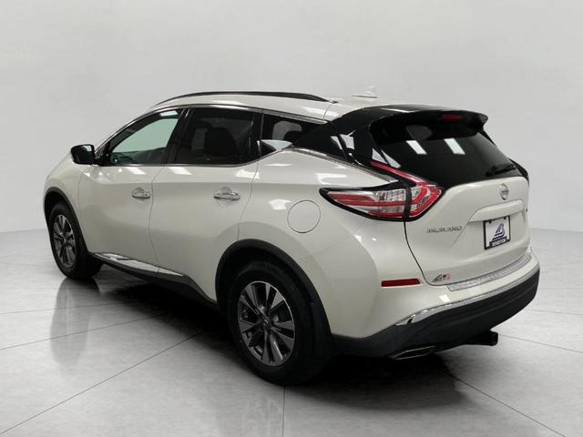 Photo of 2017 White Nissan Murano