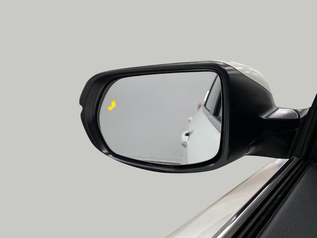 Photo of 2018 White Diamond Pearl Honda CR-V