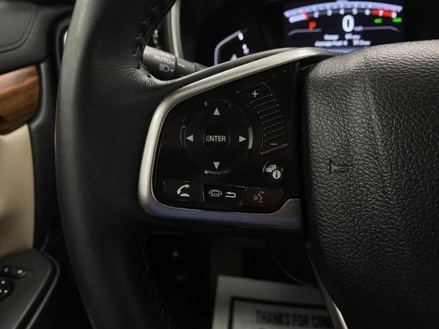 Photo of 2018 White Diamond Pearl Honda CR-V