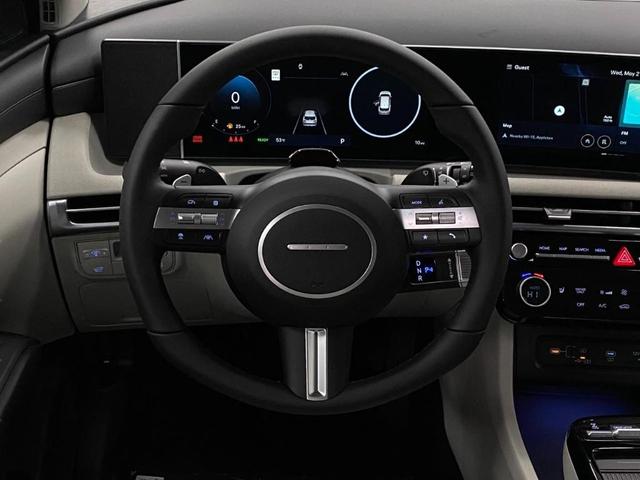 Photo of 2025 Amazon Gray Hyundai TUCSON Hybrid