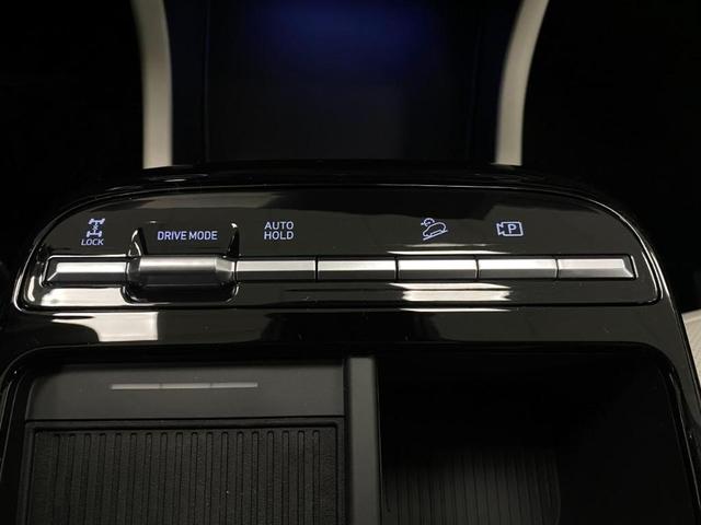 Photo of 2025 Amazon Gray Hyundai TUCSON Hybrid