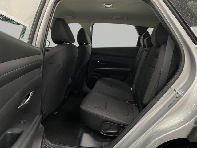Photo of 2025 Shimmering Silver Hyundai TUCSON