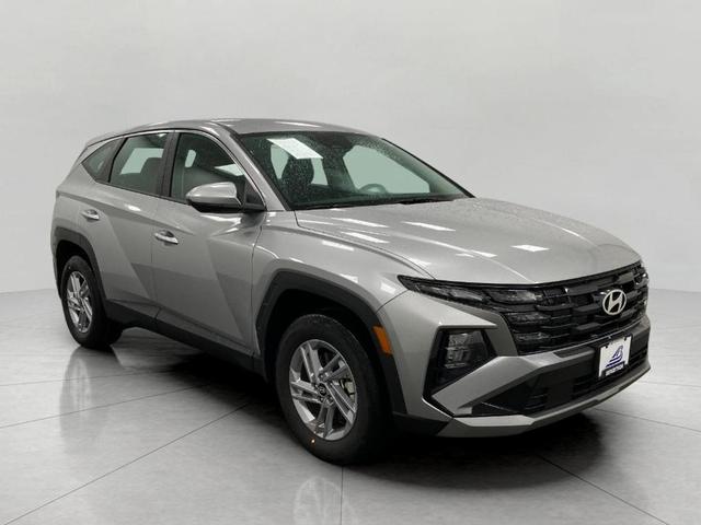 Photo of 2025 Shimmering Silver Hyundai TUCSON
