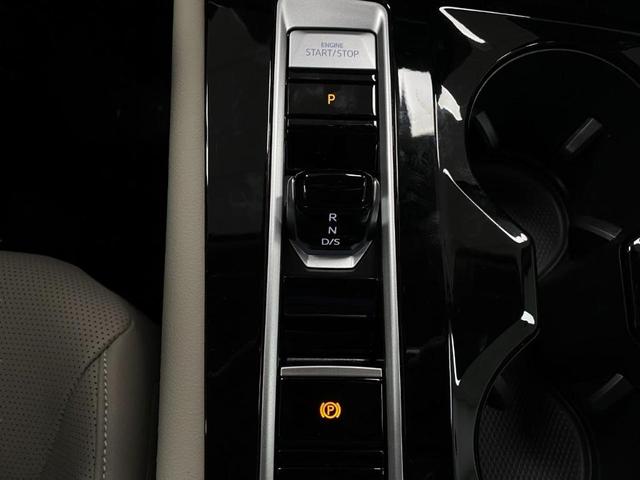 Photo of 2025 Deep Black Pearl Effect Volkswagen Atlas