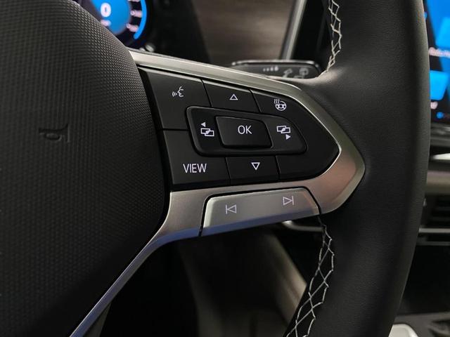 Photo of 2025 Deep Black Pearl Effect Volkswagen Atlas
