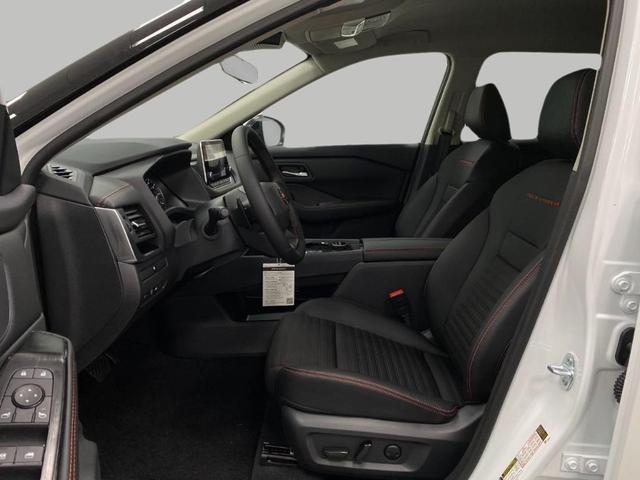 Photo of 2026 Everest White P Nissan Rogue