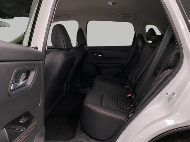 Photo of 2026 Everest White P Nissan Rogue