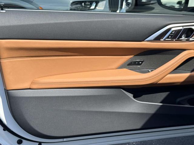 Photo of 2026 Alpine White BMW 430