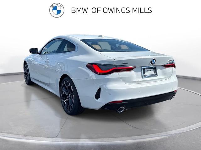 Photo of 2026 Alpine White BMW 430