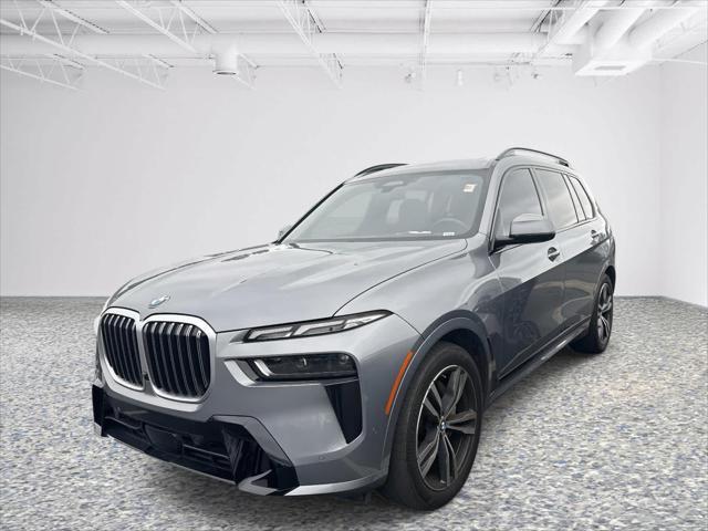 2023 BMW X7