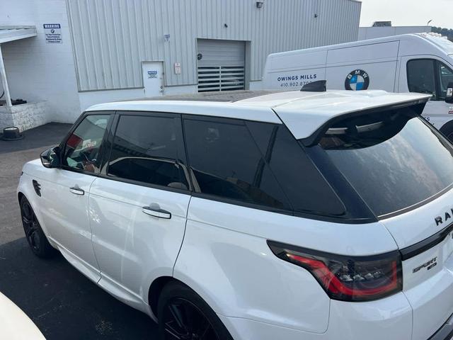 Photo of 2021 White Land Rover Range Rover Sport