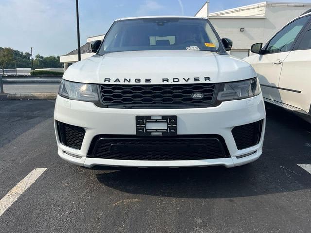 Photo of 2021 White Land Rover Range Rover Sport