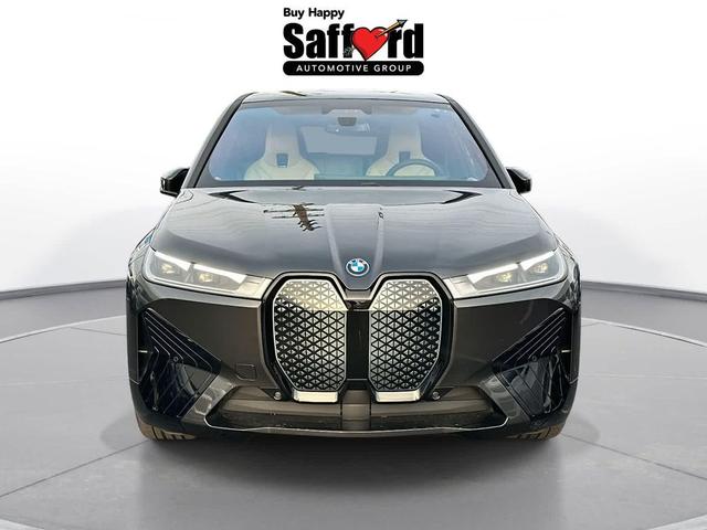 Photo of 2025 Gray BMW iX