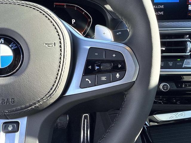 Photo of 2025 White BMW X4
