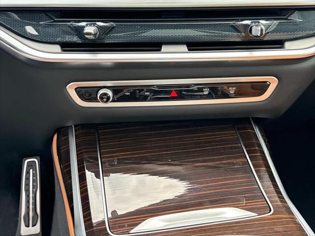 Photo of 2026 White BMW X7