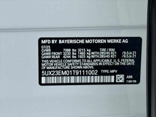 Photo of 2026 White BMW X7