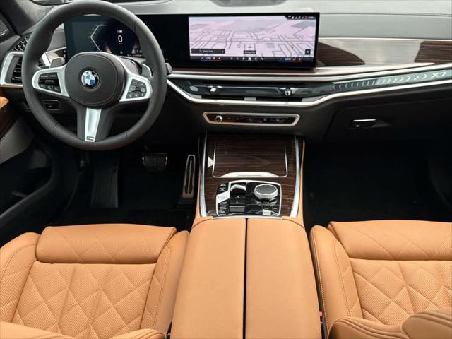 Photo of 2026 White BMW X7