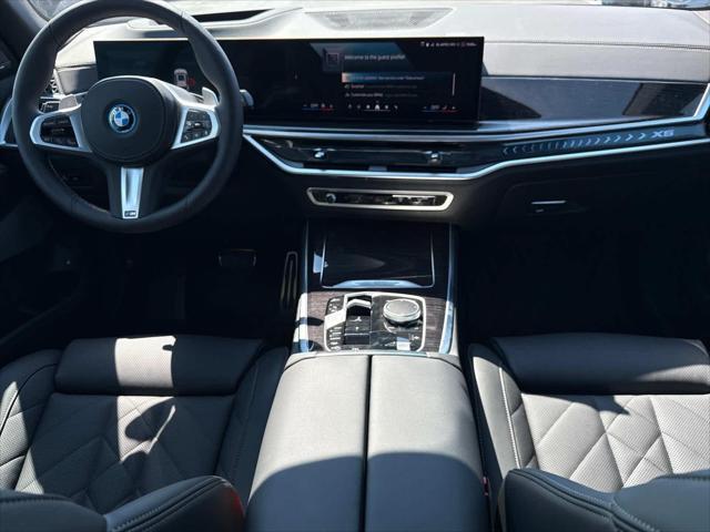 Photo of 2026 White BMW X5 PHEV
