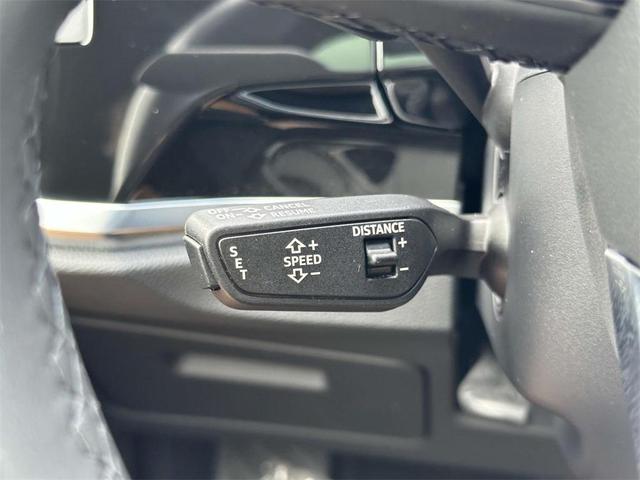 Photo of 2024 Chronos Gray Metallic Audi Q3
