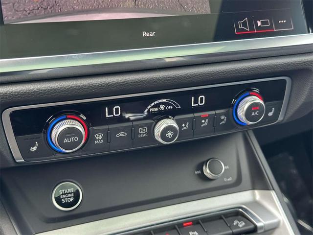 Photo of 2024 Chronos Gray Metallic Audi Q3