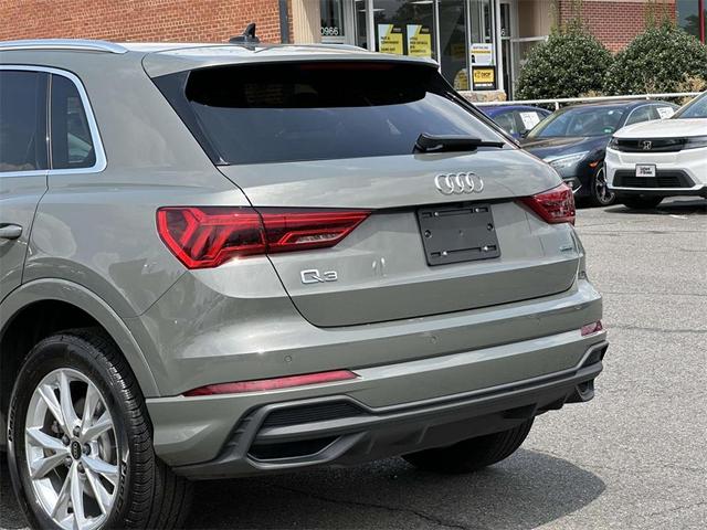 Photo of 2024 Chronos Gray Metallic Audi Q3
