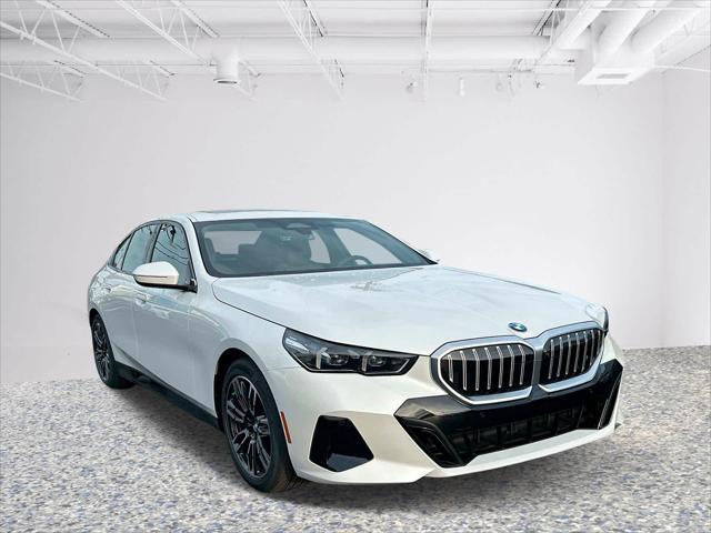 2025 BMW 530