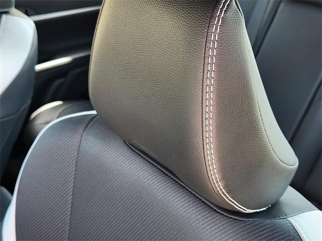 Photo of 2025 Ice Cap Toyota Camry