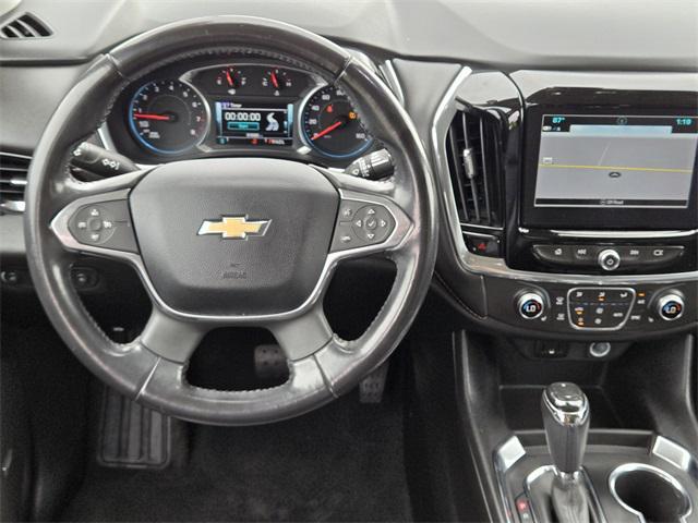Photo of 2018 Mosaic Black Metallic Chevrolet Traverse