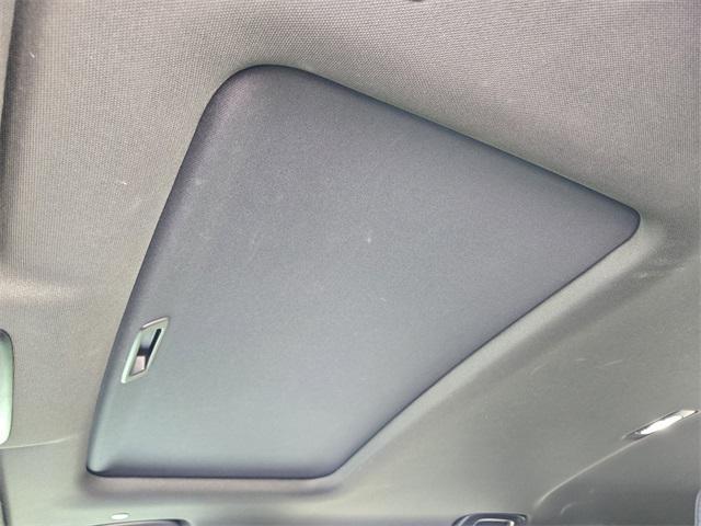 Photo of 2023 Platinum White Pearl Honda CR-V Hybrid