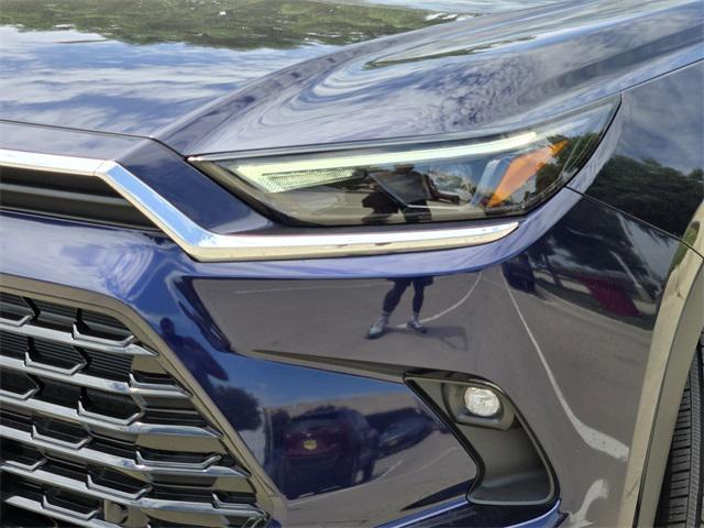 Photo of 2025 Blueprint Toyota Grand Highlander